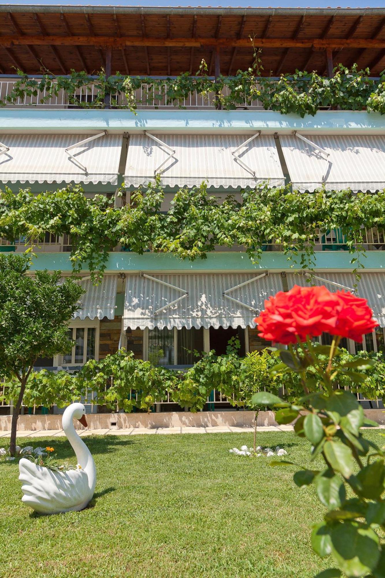Artemis Apartments Παραλία Διονυσίου Εξωτερικό φωτογραφία