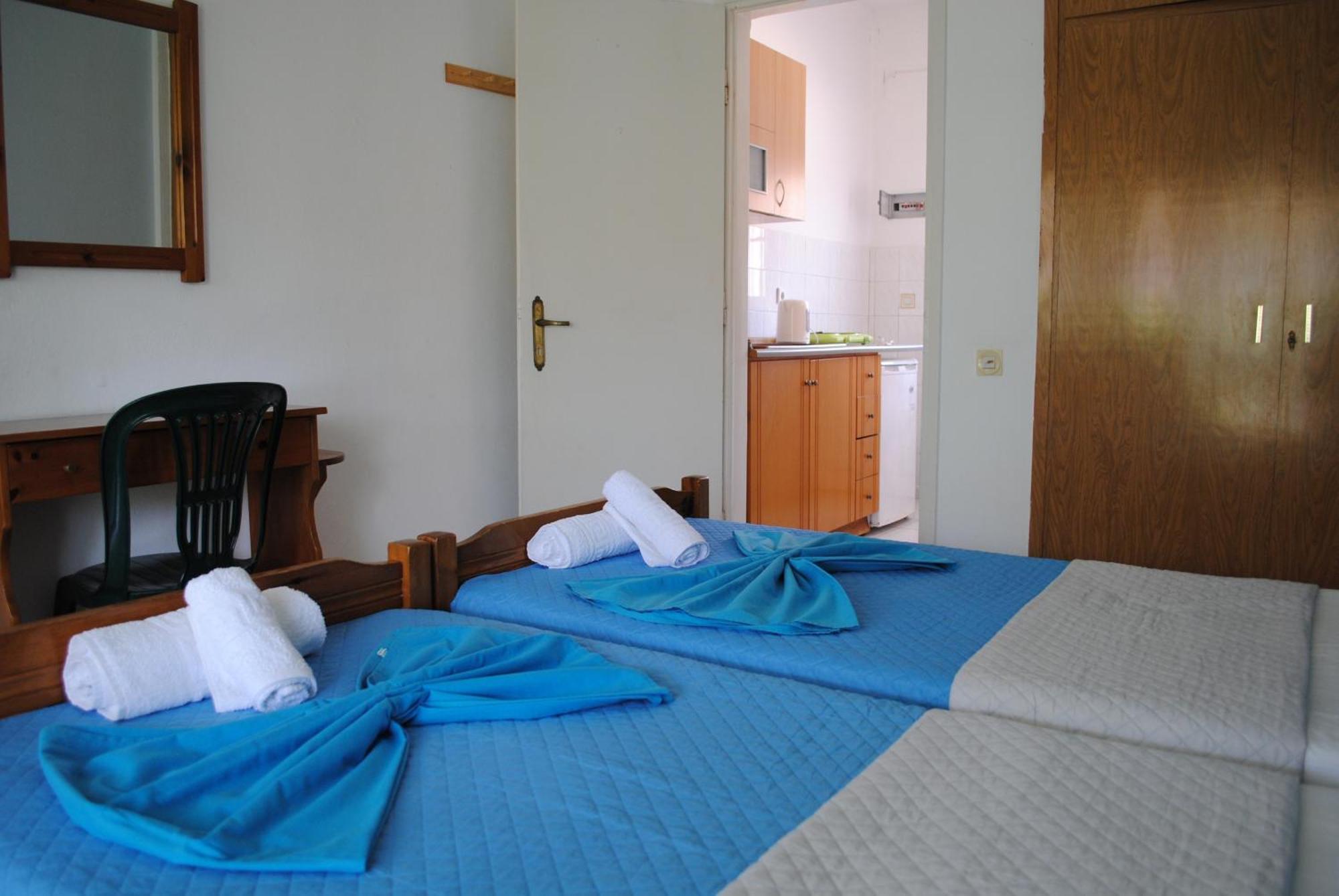 Artemis Apartments Παραλία Διονυσίου Εξωτερικό φωτογραφία