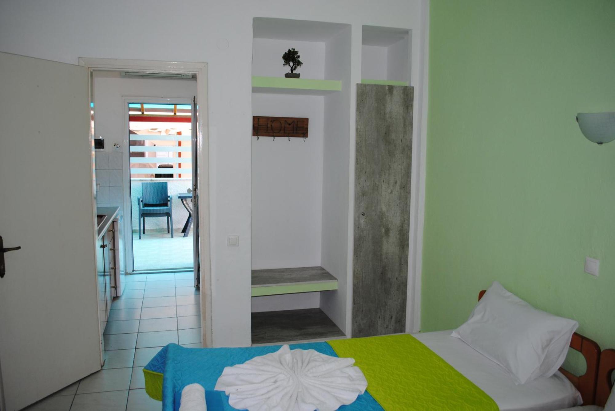 Artemis Apartments Παραλία Διονυσίου Εξωτερικό φωτογραφία