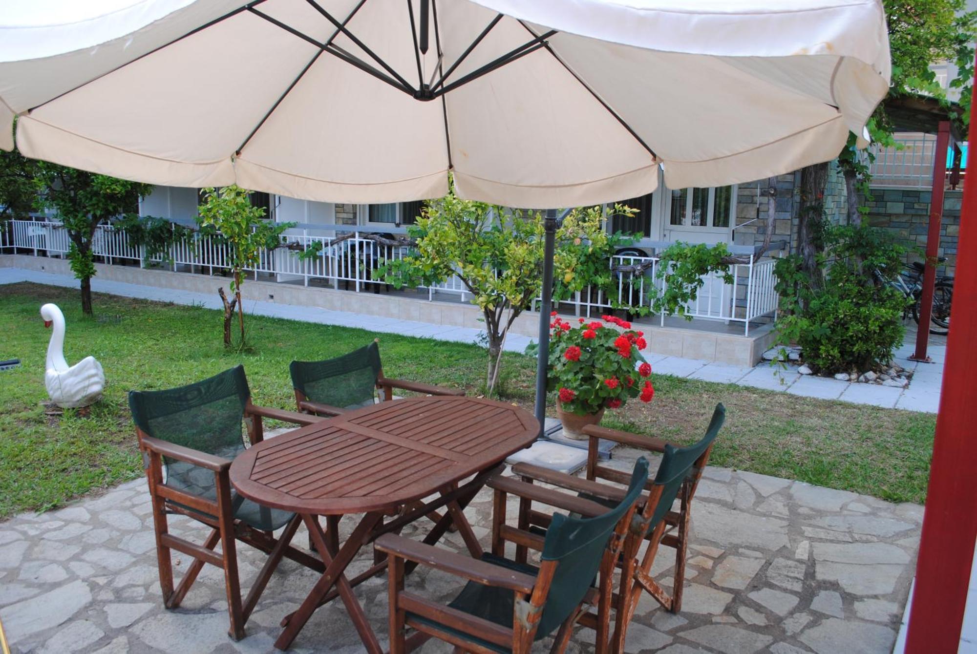 Artemis Apartments Παραλία Διονυσίου Εξωτερικό φωτογραφία