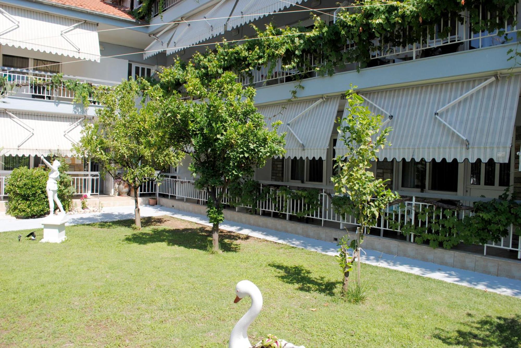 Artemis Apartments Παραλία Διονυσίου Εξωτερικό φωτογραφία
